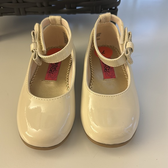 RACHEL SHOES - New without tags Toddler Girls Bow Dress Shoe - Picture 2 of 6